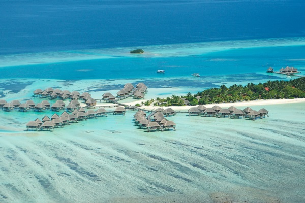 vidaedu work resorts turisticos maldivas