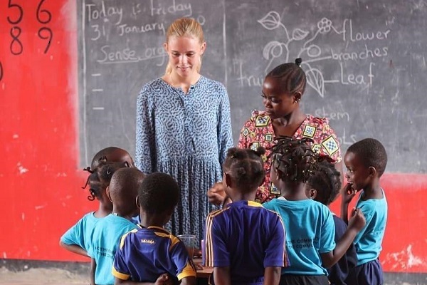 vidaedu ensino criancas dar es salaam voluntariado internacional tanzania