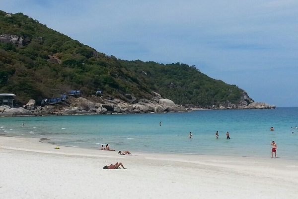 vidaedu voluntariado internacional praia sai noi hua hin tailandia
