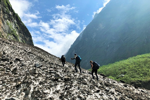 vidaedu voluntariado trekking himalaias nepal asia